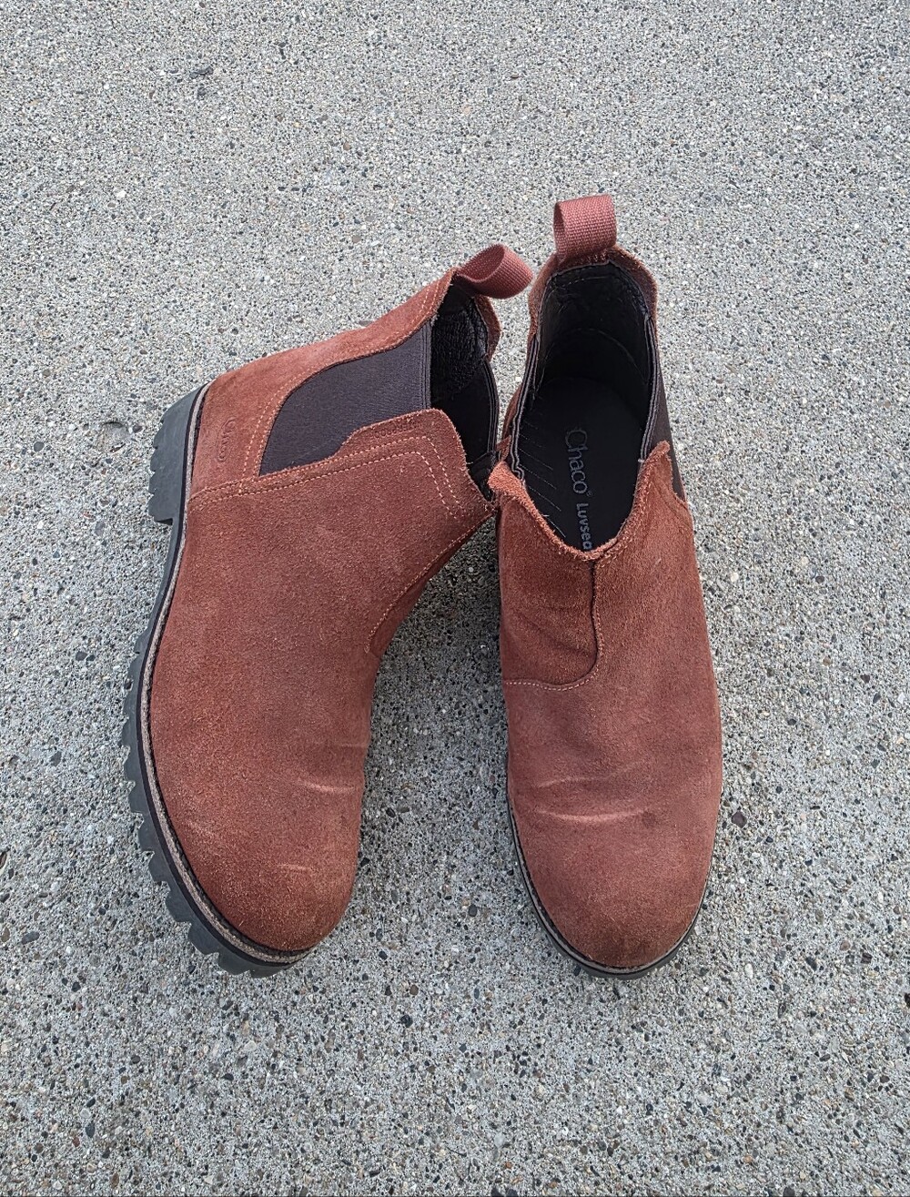 Chaco Suede Chukka Boots in Rust Brown Women Size 9